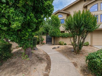 2956 Red Hawk Way, Sacramento, CA 95833 Photo