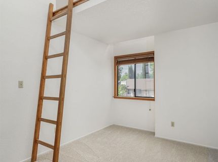 2956 Red Hawk Way, Sacramento, CA 95833 Photo