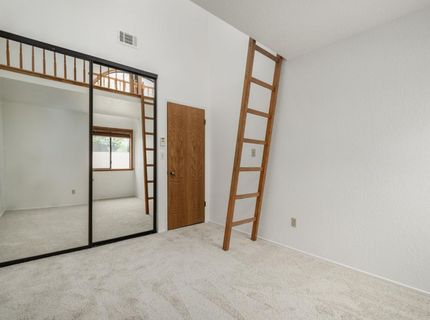 2956 Red Hawk Way, Sacramento, CA 95833 Photo