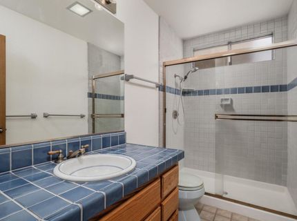 2956 Red Hawk Way, Sacramento, CA 95833 Photo