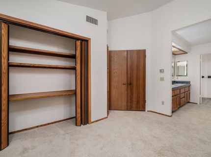 2956 Red Hawk Way, Sacramento, CA 95833 Photo