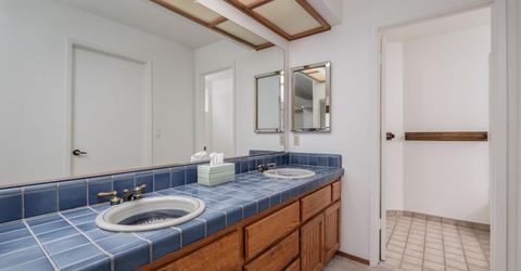 2956 Red Hawk Way, Sacramento, CA 95833 Photo