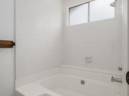 2956 Red Hawk Way, Sacramento, CA 95833 Photo