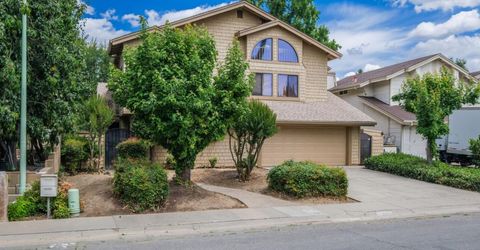 2956 Red Hawk Way, Sacramento, CA 95833 Photo