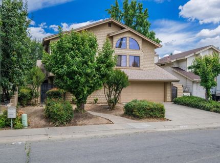 2956 Red Hawk Way, Sacramento, CA 95833 Photo