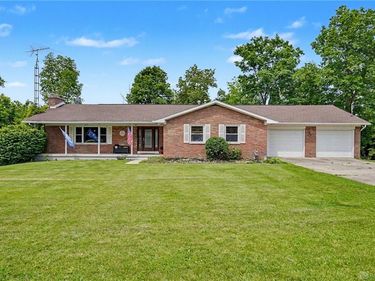 2105 Cheviot Hills Drive, Springfield, OH 45505