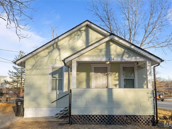 434 Harrison Avenue , Ferguson, MO 63135