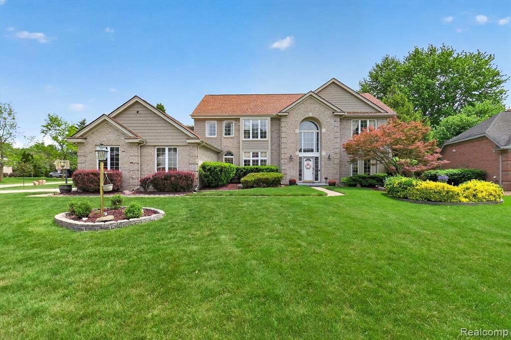 7340 Briargate Drive, Canton, MI 48187 Main Photo