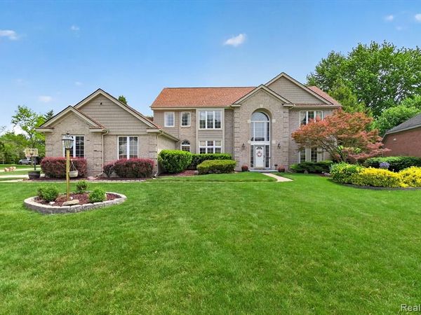 7340 Briargate Drive, CANTON, MI 48187