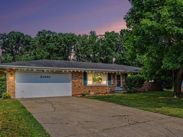 51999 Ray Drive, Granger, IN 46530