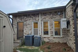 5557 Evelyn Drive photo 4