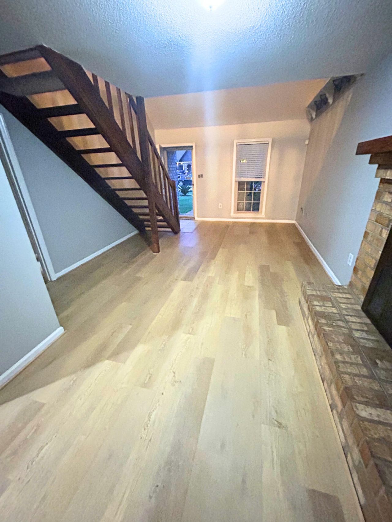 5557 Evelyn Drive Photo 34
