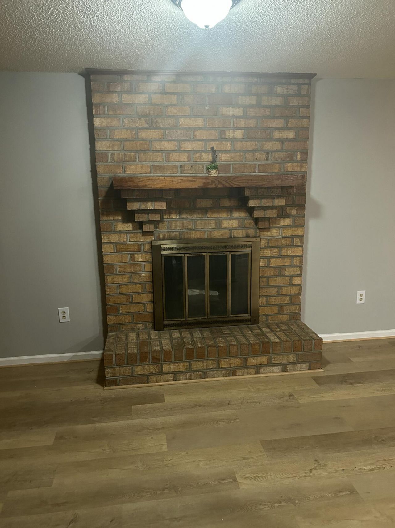 5557 Evelyn Drive Photo 36