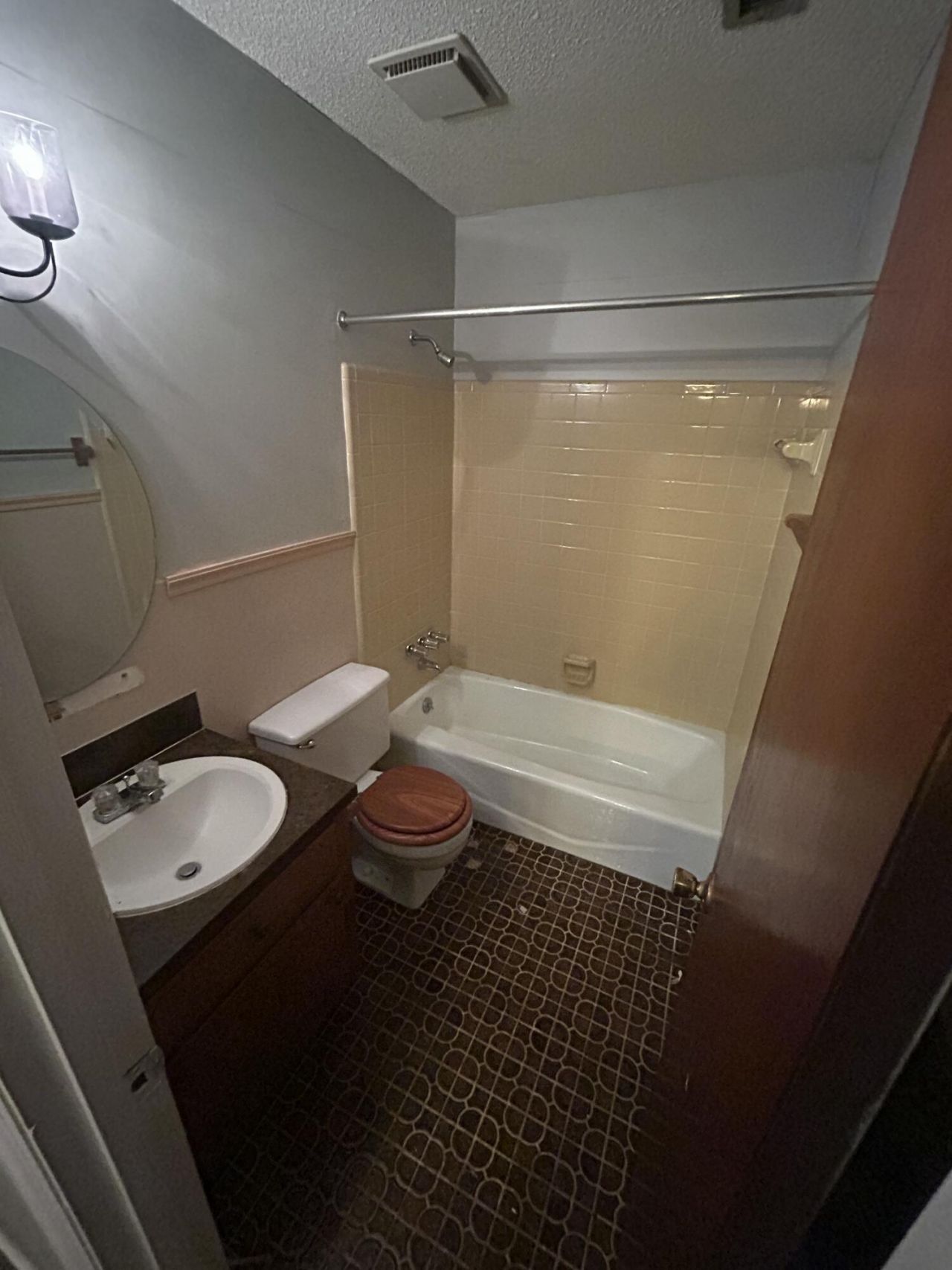 5557 Evelyn Drive Photo 49