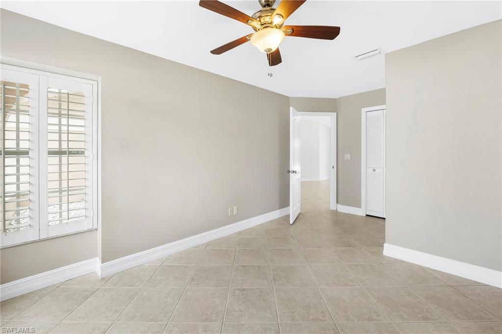 10340 Regent Cir, Naples, FL 34109 Photo