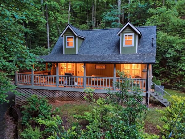 216 Wood Sorrel Lane, Clayton, GA 30525