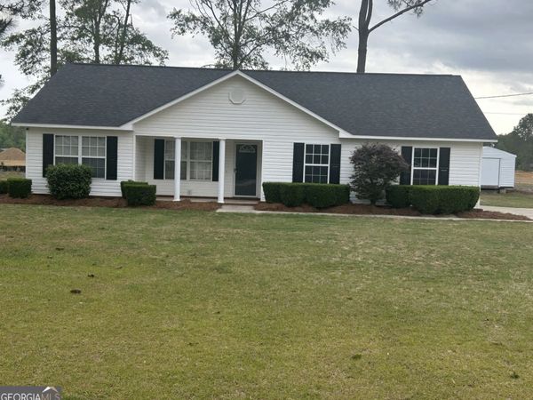 168 McCall Avenue, Reidsville, GA 30453