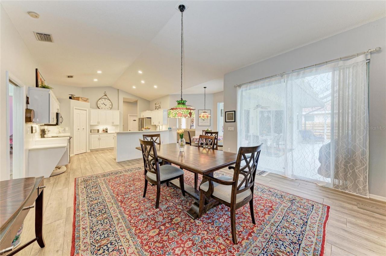4471 Mcintosh Lake Avenue, Sarasota, FL 34233 Photo