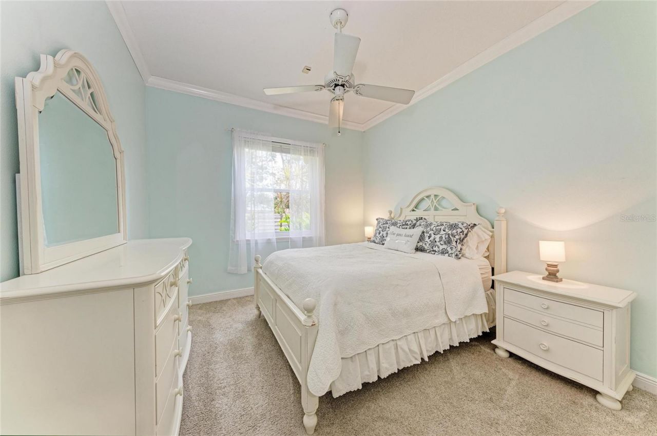 4471 Mcintosh Lake Avenue, Sarasota, FL 34233 Photo