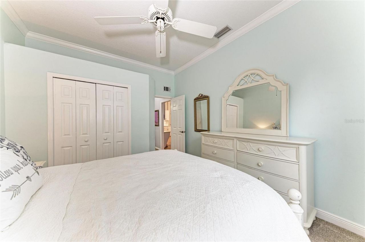 4471 Mcintosh Lake Avenue, Sarasota, FL 34233 Photo