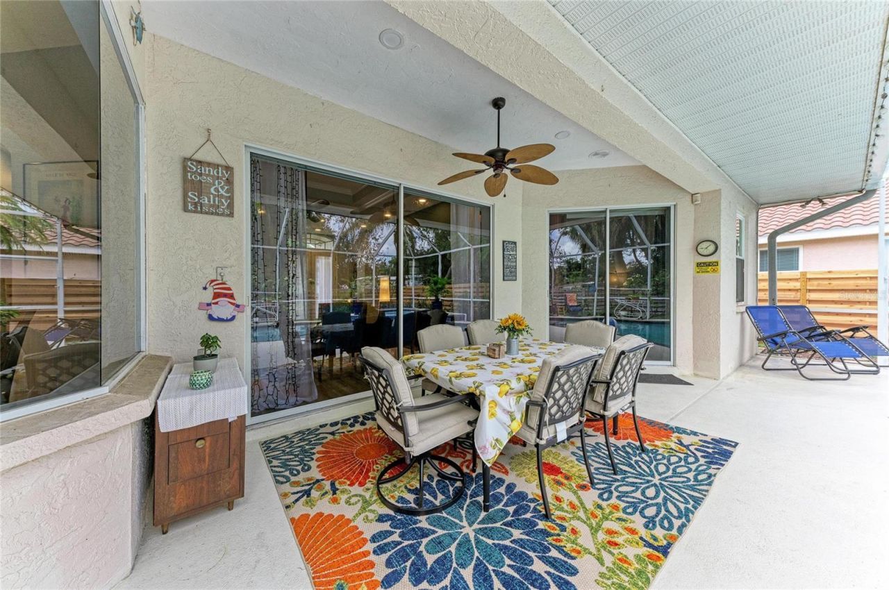 4471 Mcintosh Lake Avenue, Sarasota, FL 34233 Photo
