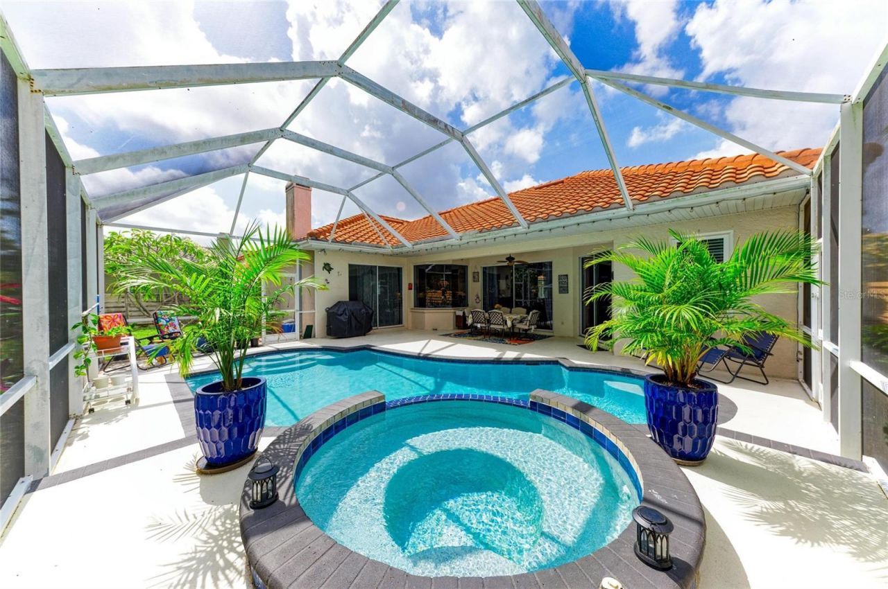 4471 Mcintosh Lake Avenue, Sarasota, FL 34233 Photo