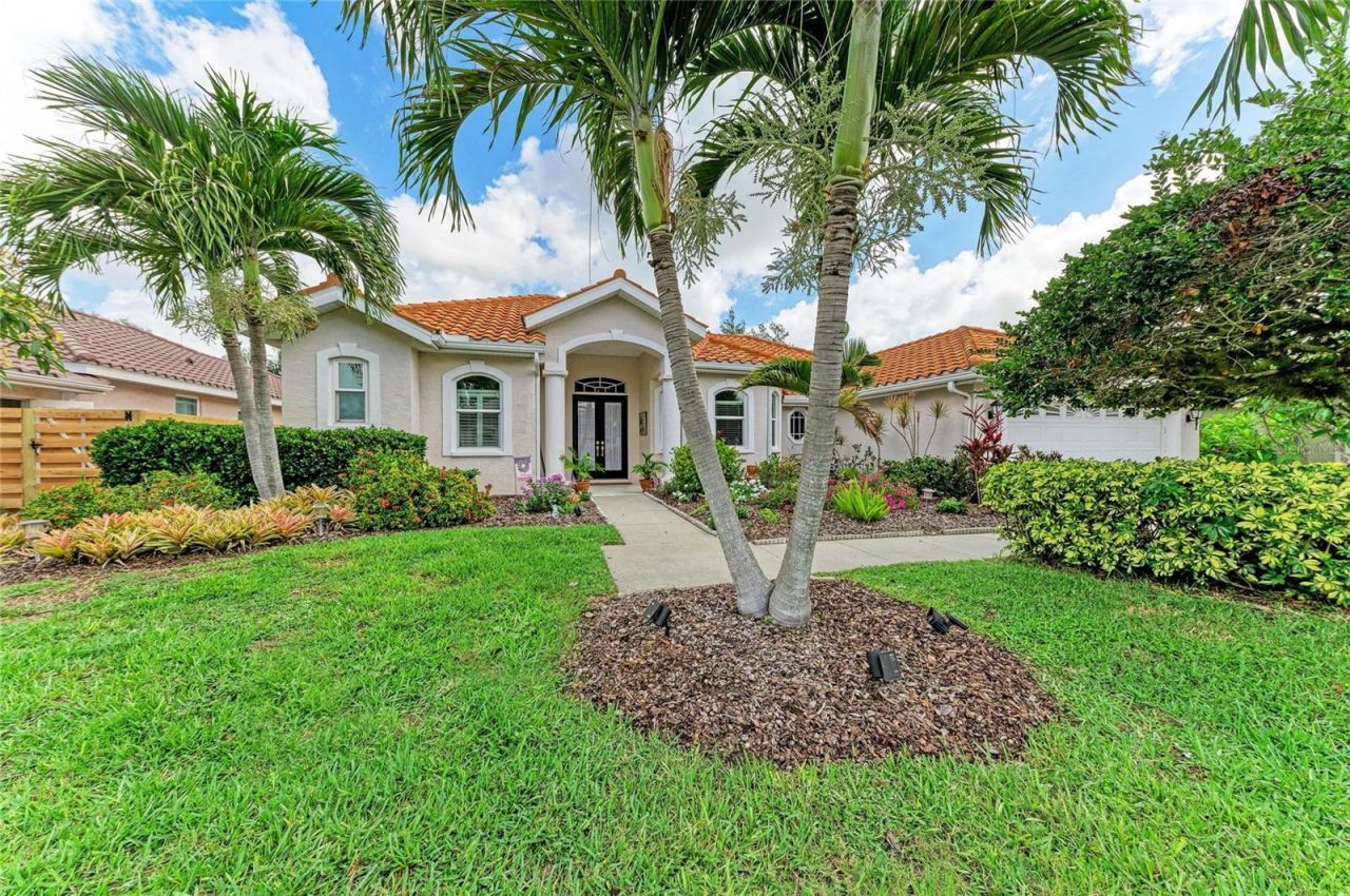 4471 Mcintosh Lake Avenue, Sarasota, FL 34233 Photo