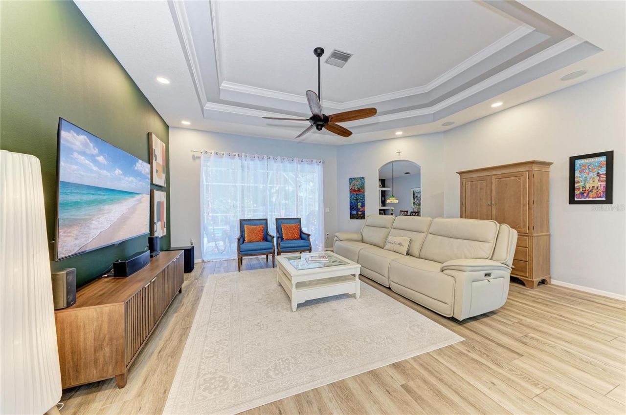4471 Mcintosh Lake Avenue, Sarasota, FL 34233 Photo