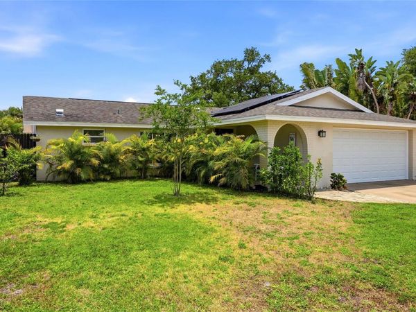 11994 107TH COURT, LARGO, FL 33778