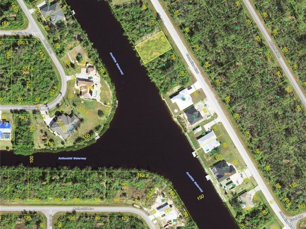 2215 CORNELIUS BOULEVARD , PORT CHARLOTTE, FL 33953