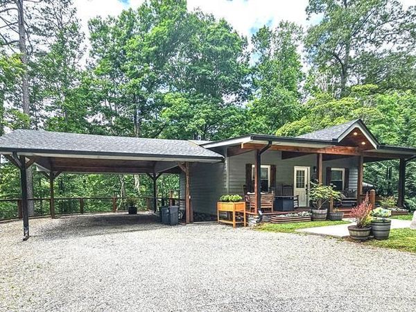 210 Hedden Road, Murphy, NC 28906