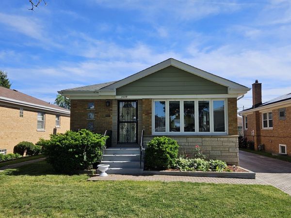 7119 W Sunnyside Avenue , Norridge, IL 60706