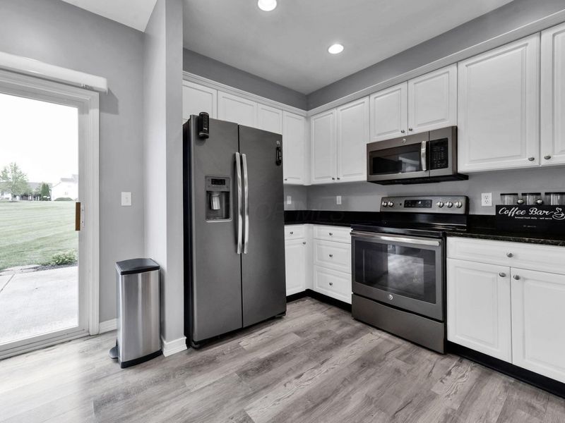 1652 Nature Drive, Unit 22, Grove City, OH 43123 Photo 12
