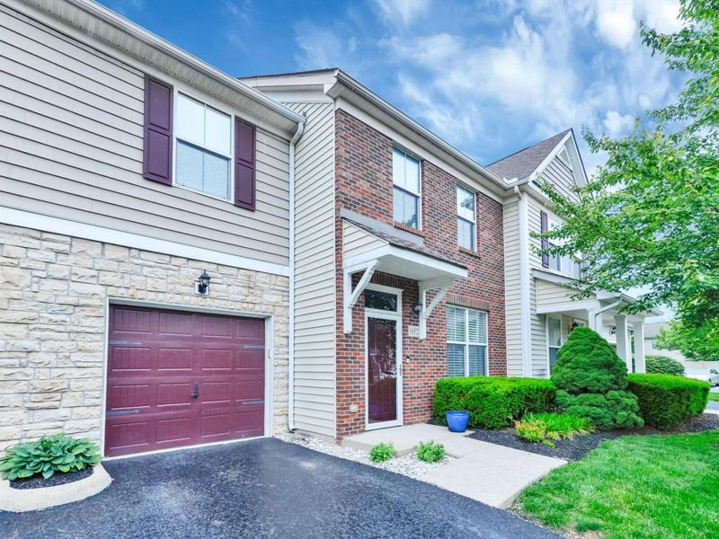 1652 Nature Drive, Unit 22, Grove City, OH 43123 Photo 3