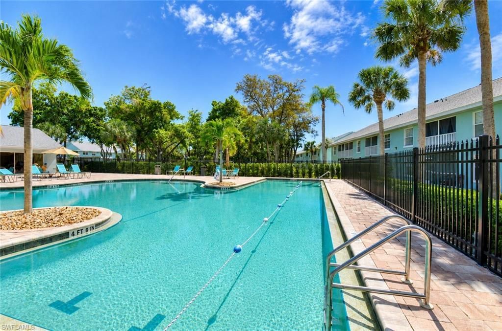 169 Grand Oaks Way , Unit N204, Naples, FL 34110 Photo