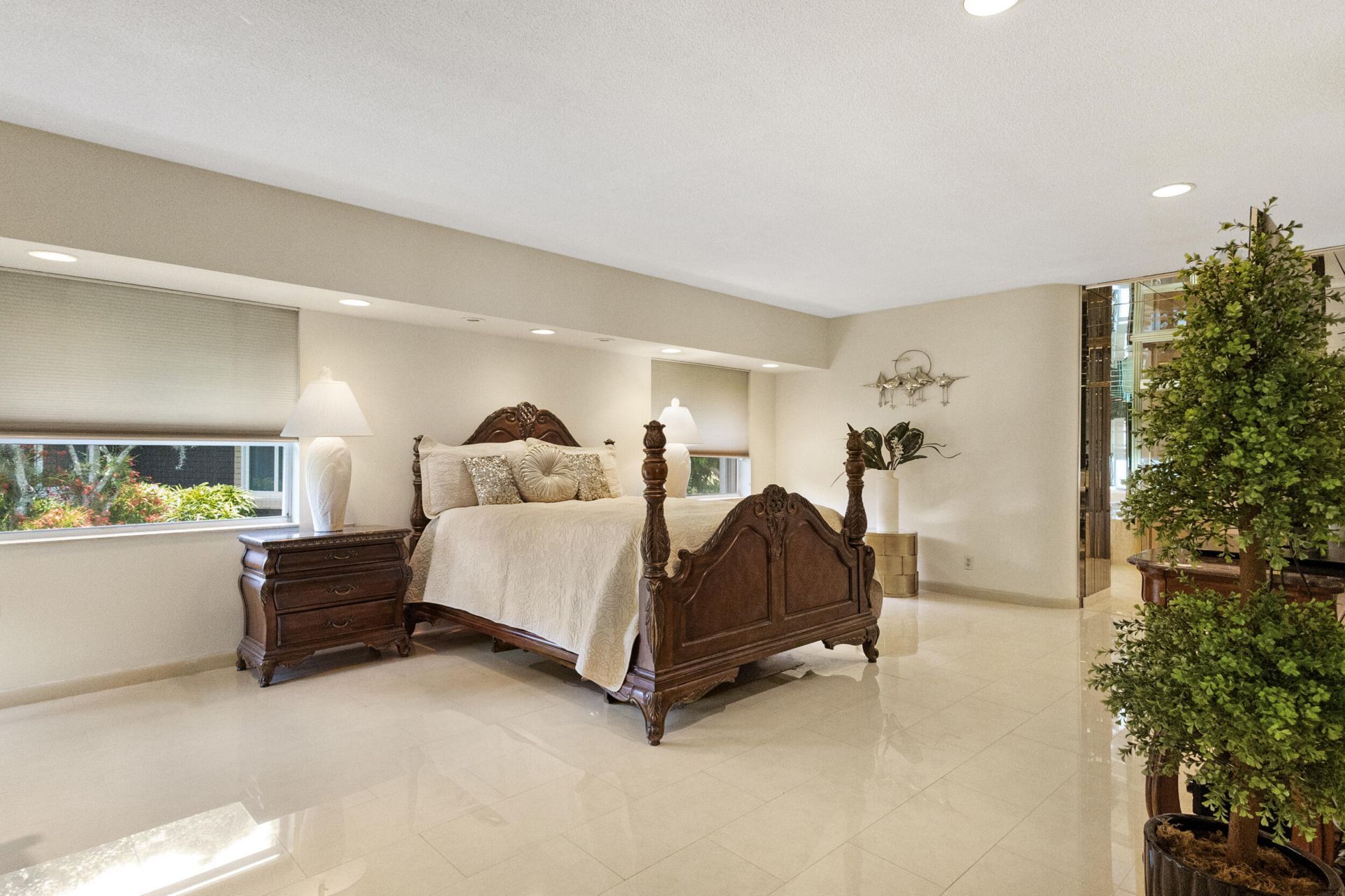 6201 Royal Poinciana Lane, Tamarac, FL 33319 Photo