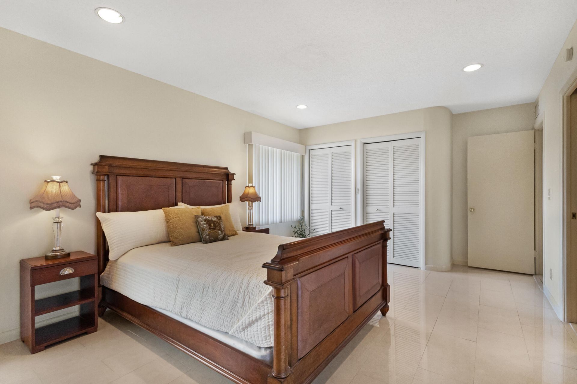 6201 Royal Poinciana Lane, Tamarac, FL 33319 Photo