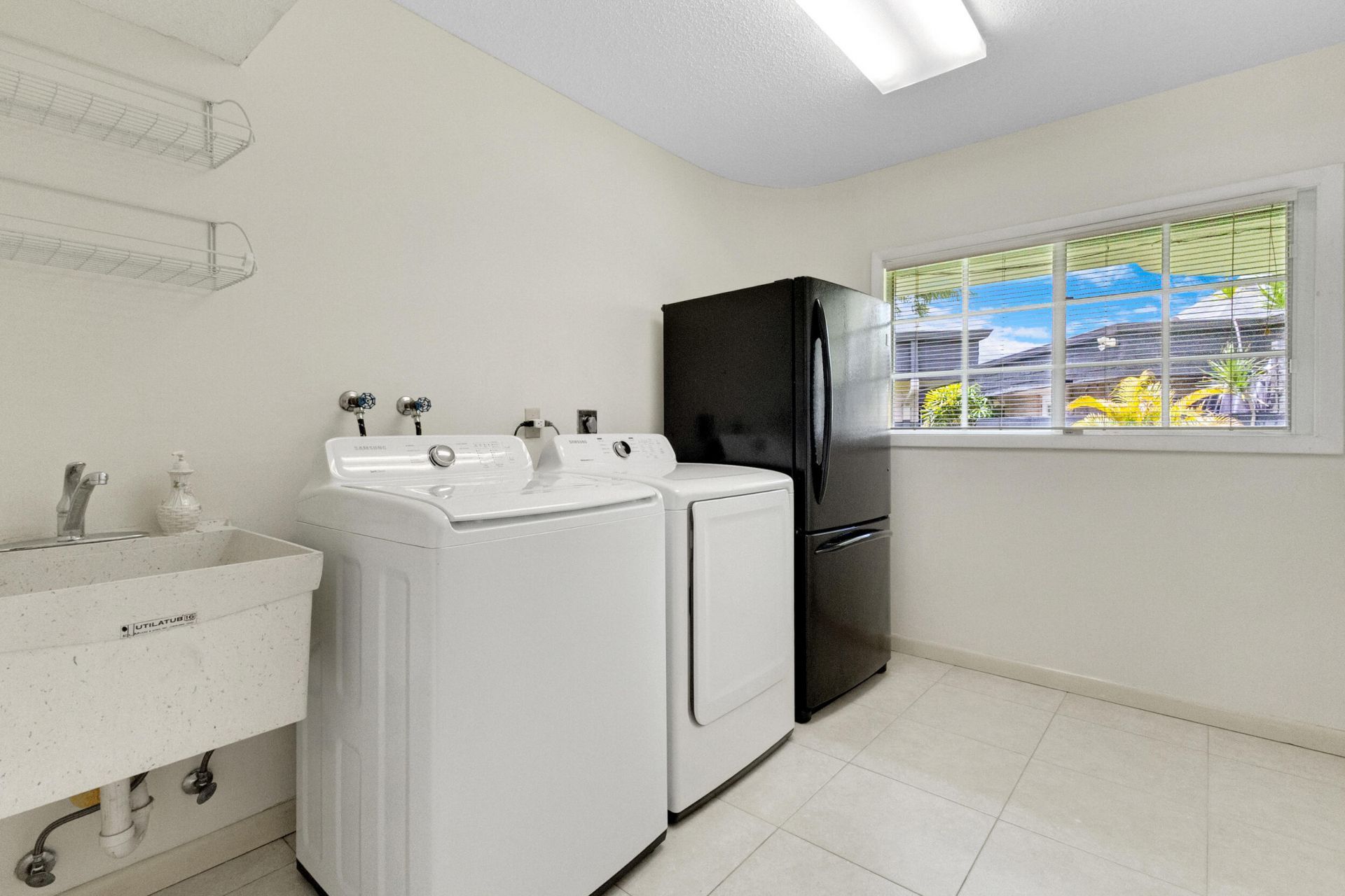 6201 Royal Poinciana Lane, Tamarac, FL 33319 Photo