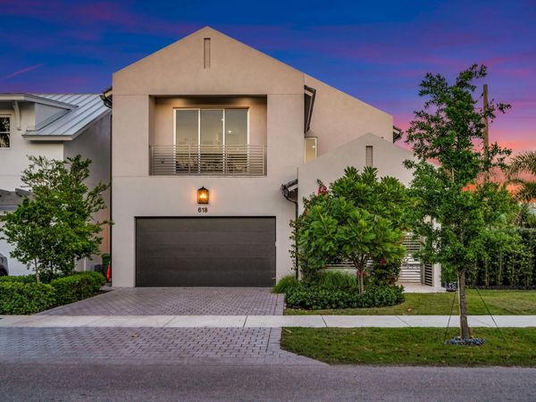 618 NE 15th Avenue, Fort Lauderdale, FL 33304