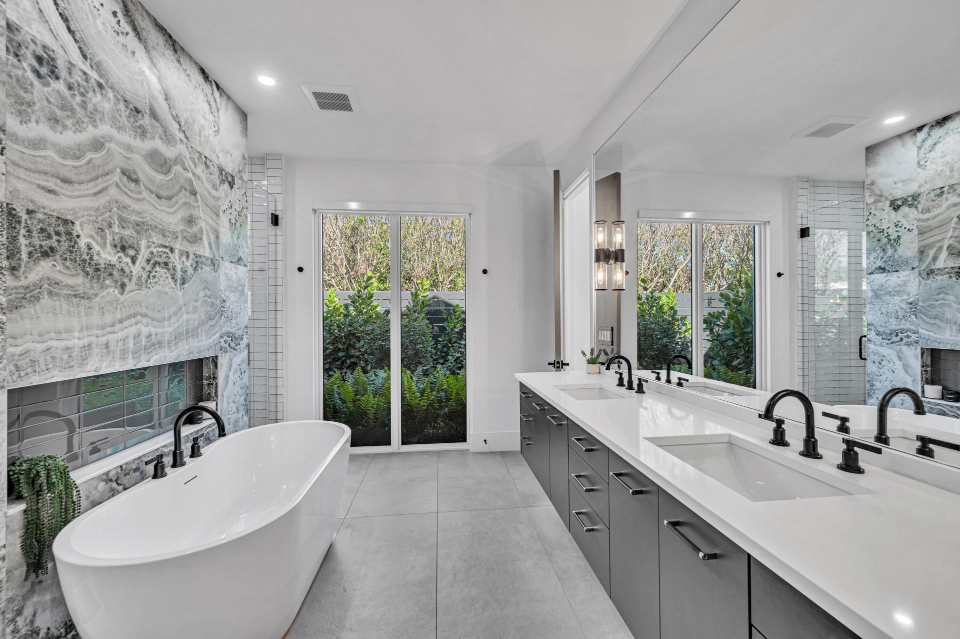 618 NE 15th Avenue, Fort Lauderdale, FL 33304 Photo
