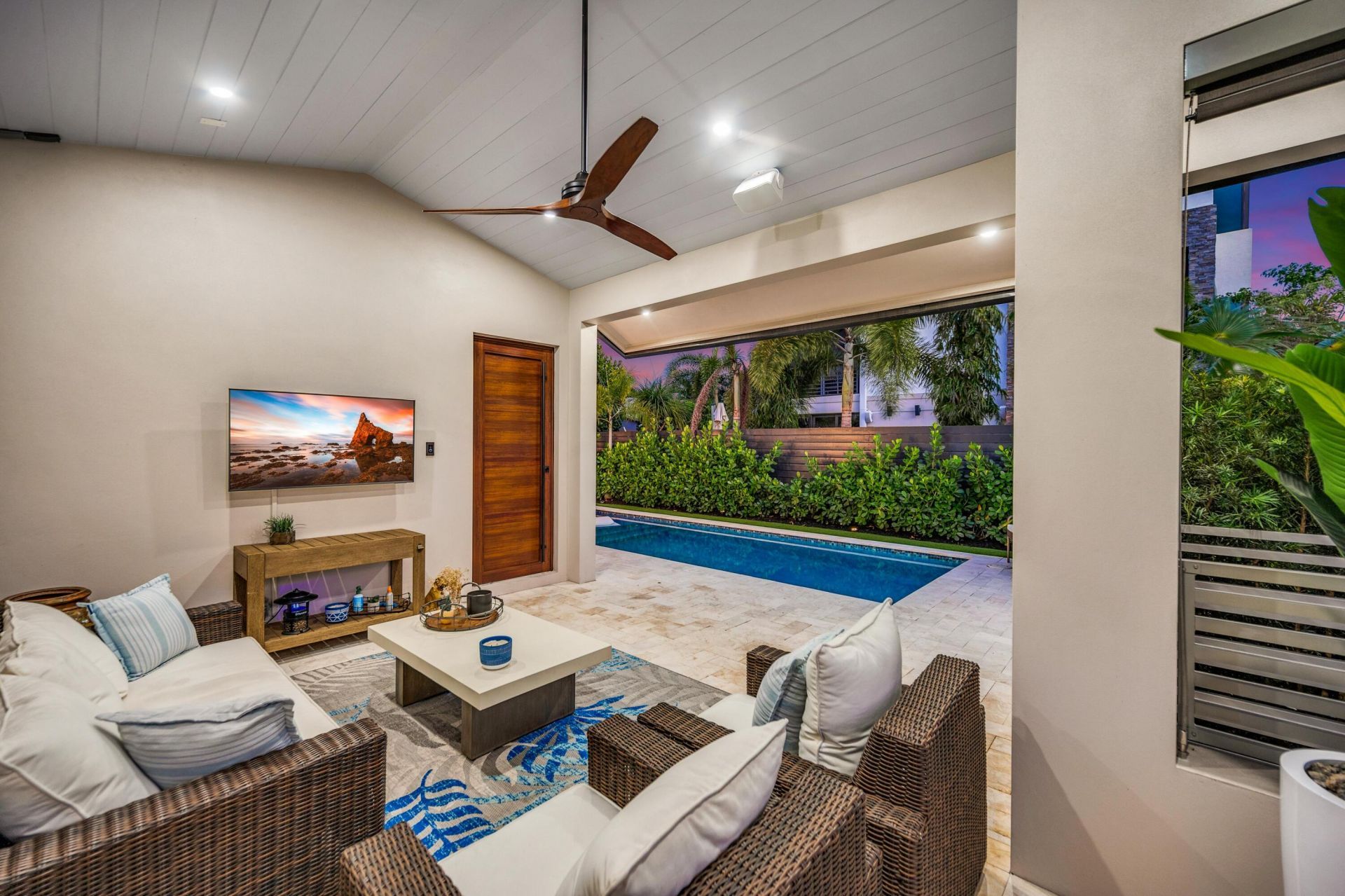 618 NE 15th Avenue, Fort Lauderdale, FL 33304 Photo