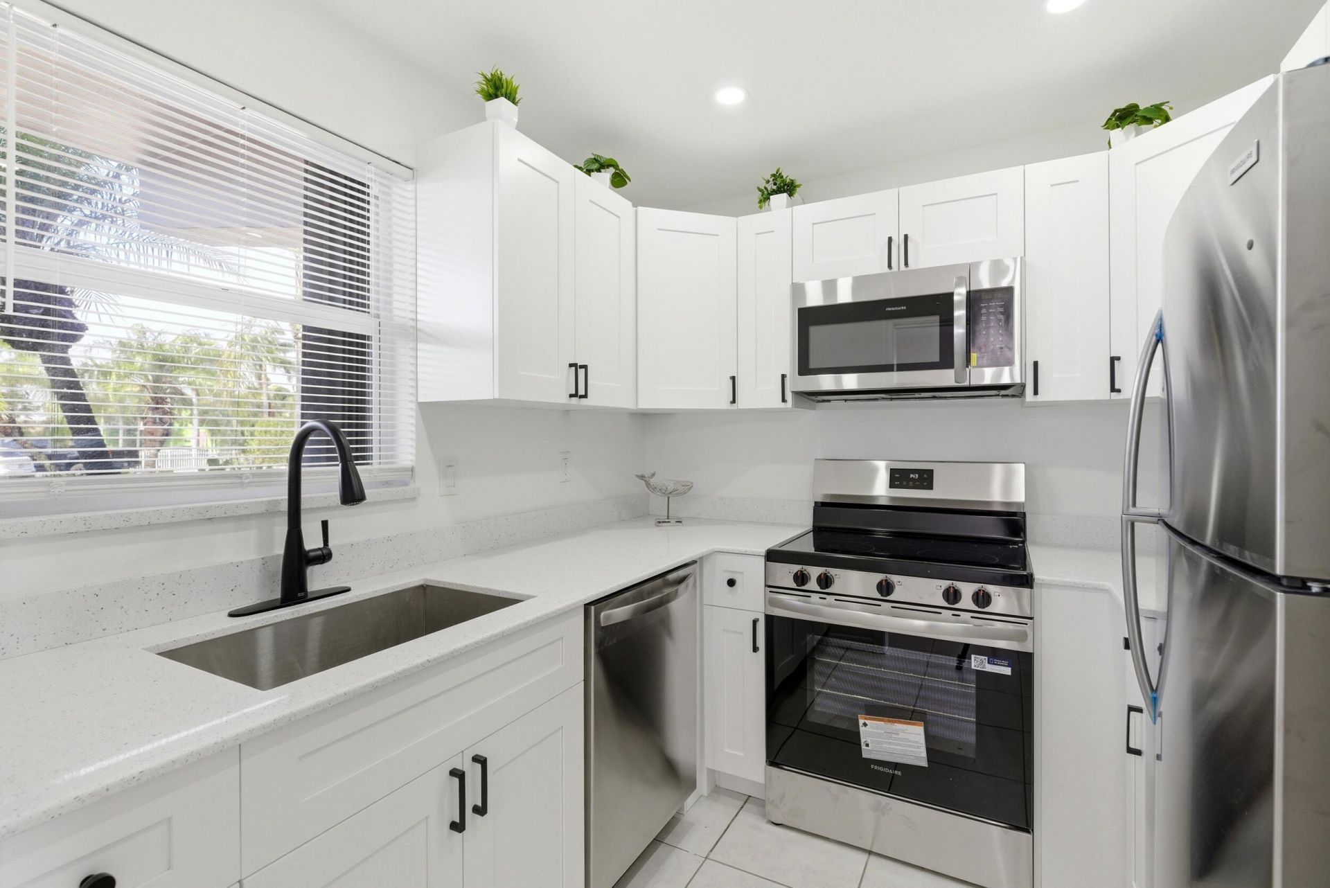 311 E Ocean Avenue, Unit 104, Lantana, FL 33462 Photo