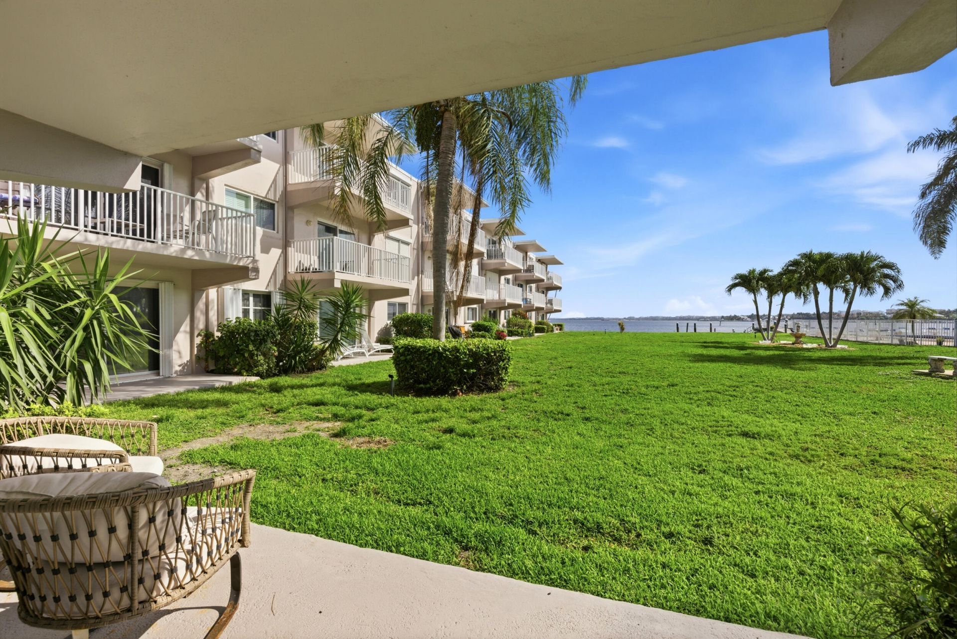 311 E Ocean Avenue, Unit 104, Lantana, FL 33462 Photo
