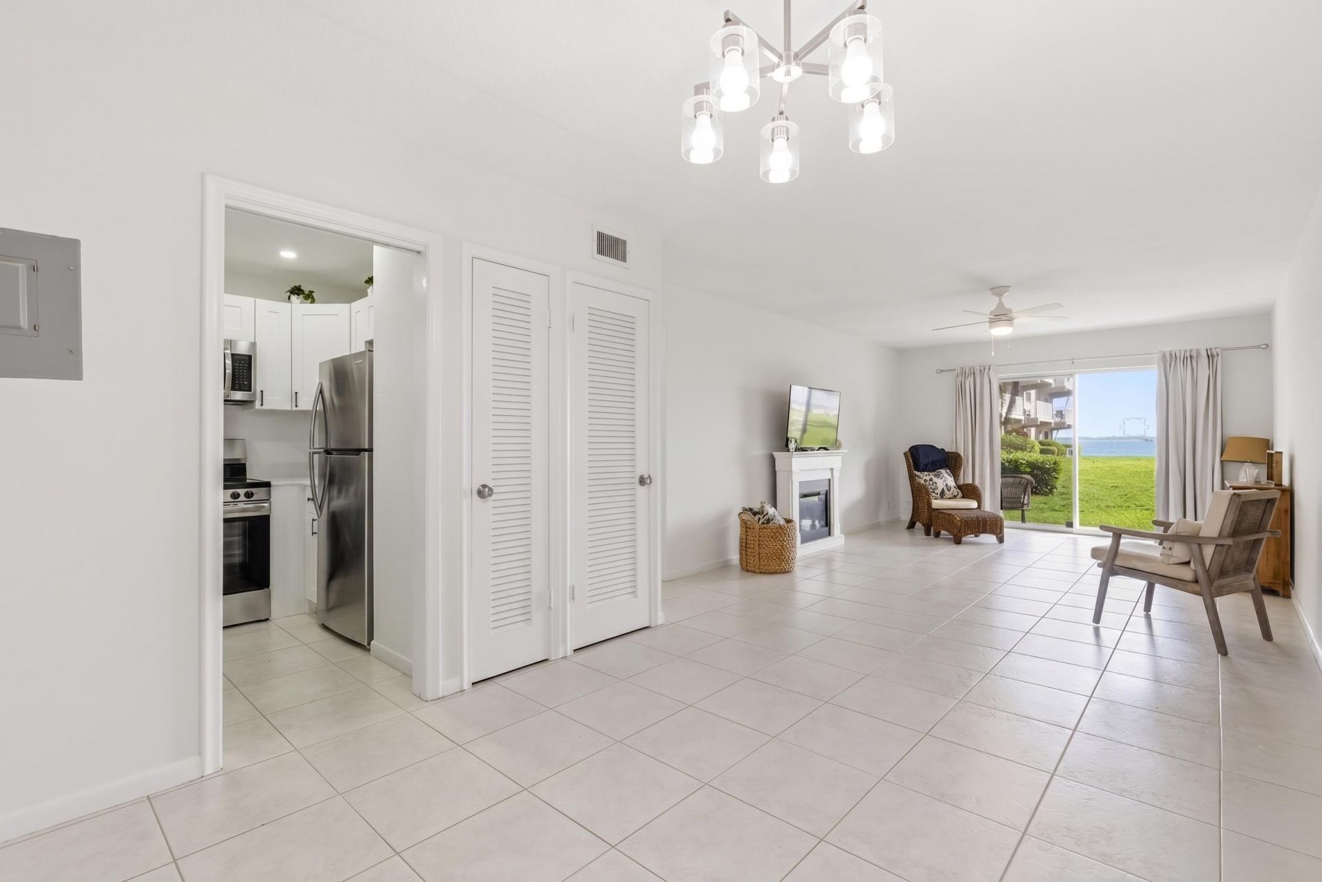 311 E Ocean Avenue, Unit 104, Lantana, FL 33462 Photo