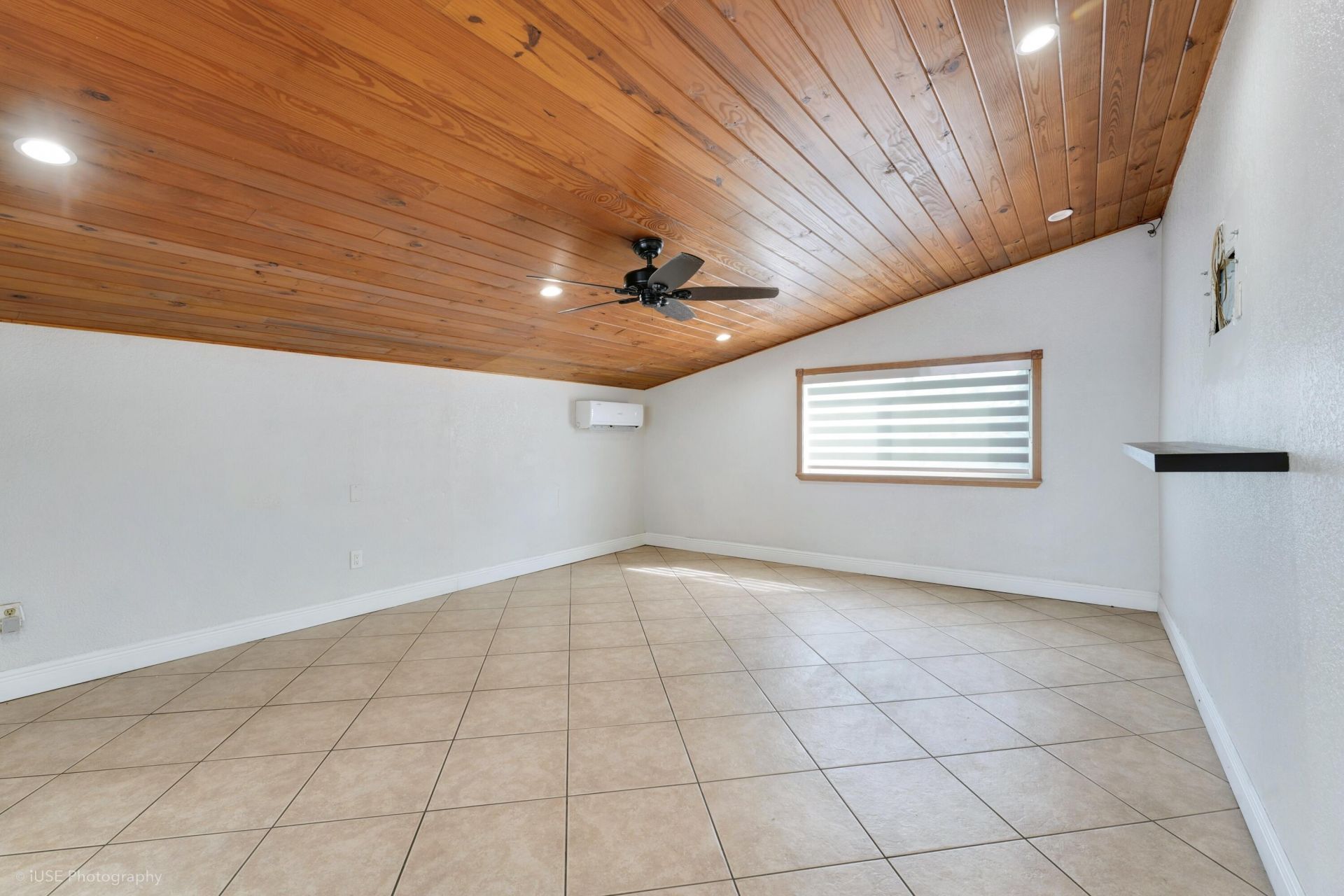 6660 W 13th Avenue, Hialeah, FL 33012 Photo