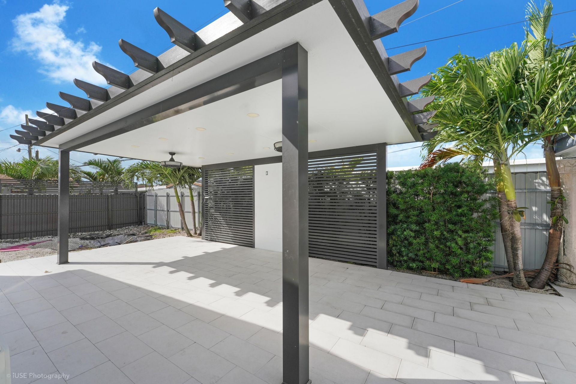 6660 W 13th Avenue, Hialeah, FL 33012 Photo