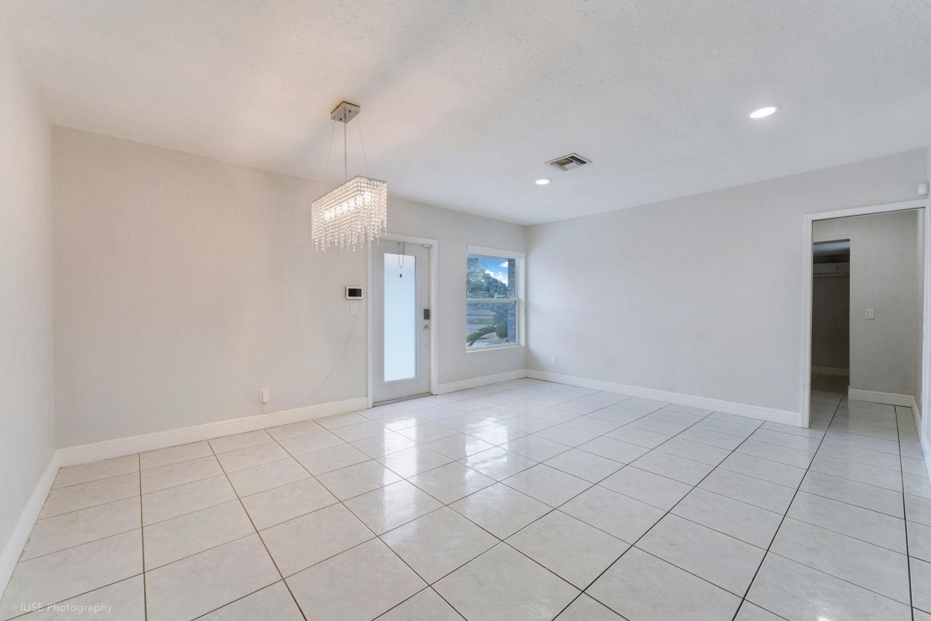 6660 W 13th Avenue, Hialeah, FL 33012 Photo