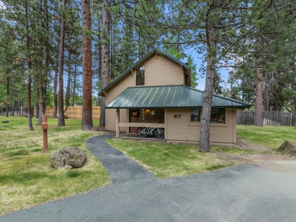 57488 Ranch Cabins Road, Sunriver, OR 97707