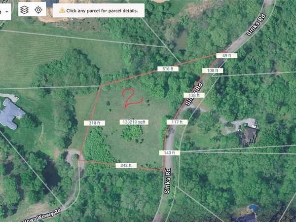 4353 Old Jamestown Winery Road, Florissant, MO 63034