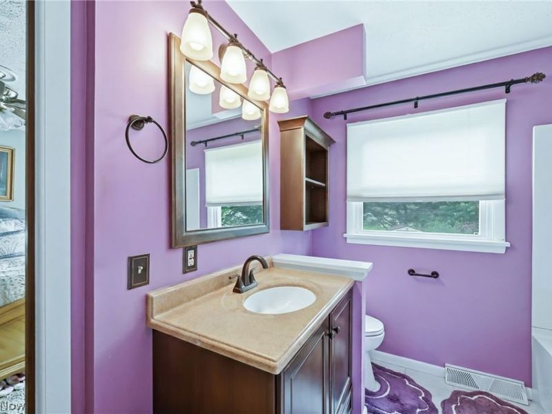 466 Wendemere Drive, Hubbard, OH 44425 Photo 18